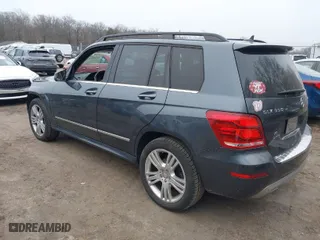 2015 Mercedes-Benz GLK-Class GLK 350 with VIN WDCGG8JB7FG441353, listed as a IAAI auction lot 41598516 with 88,390 mi miles. Bid and sale history available at carsss.com. Image 3.