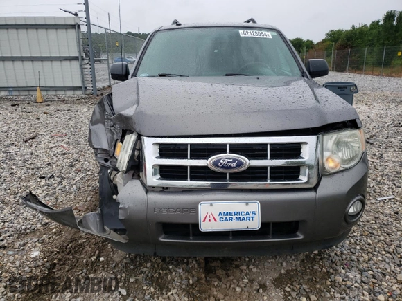 2011 Ford Escape XLT with VIN 1FMCU0D77BKA14232, listed as a Copart auction lot 62128054 with 184,244 mi miles and Salvage Title. Bid and sale history available at carsss.com. Image 5.