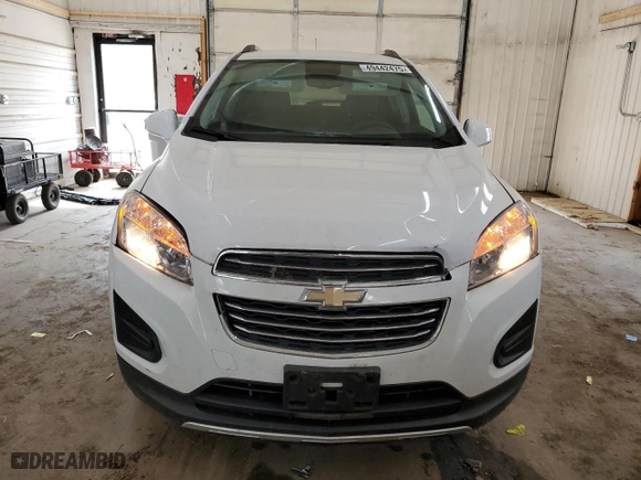 2015 Chevrolet Trax LT with VIN 3GNCJRSB5FL243352, listed as a Copart auction lot 49442475 with 90,783 mi miles and Salvage Title. Bid and sale history available at carsss.com. Image 5.