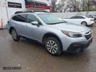 2020 Subaru Outback Premium with VIN 4S4BTACCXL3205755, listed as a IAAI auction lot 40812944 with 110,274 mi miles. Bid and sale history available at carsss.com. Image 1.
