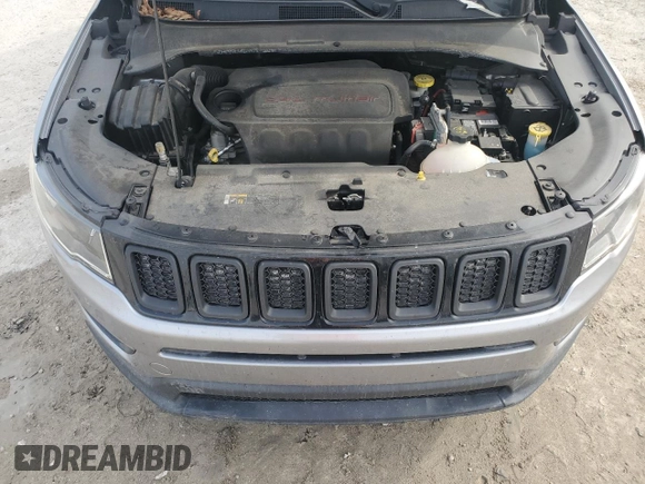 2018 Jeep Compass Latitude with VIN 3C4NJCBB8JT181968, listed as a Copart auction lot 51128195 with 94,471 mi miles and Salvage Title. Bid and sale history available at carsss.com. Image 14.