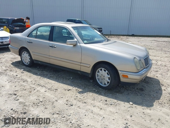 1999 Mercedes-Benz E 320 with VIN WDBJF65H9XA899139, listed as a IAAI auction lot 42154260 with Not Provided miles and . Bid and sale history available at DreamBid. Image 1.