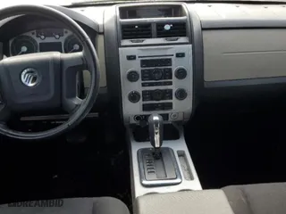 2008 Mercury Mariner with VIN 4M2CU81198KJ39092, listed as a Copart auction lot 82372693 with 0 mi miles and Salvage Title. Bid and sale history available at carsss.com. Image 8.