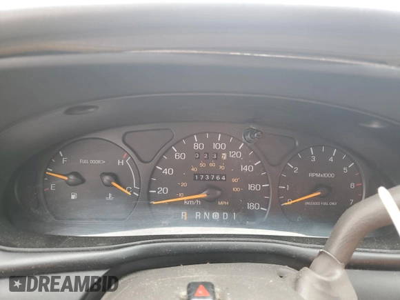 1996 Ford Taurus GL with VIN 1FALP52U2TG180329, listed as a Copart auction lot 64560755 with 173,764 mi miles and Clean title. Bid and sale history available at DreamBid. Image 9.