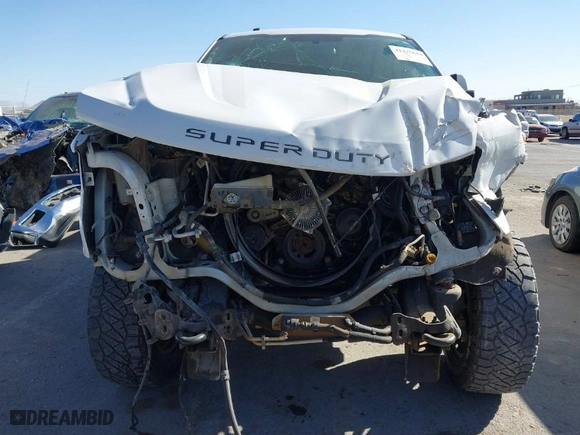 2017 Ford Super Duty F-250 SRW Lariat with VIN 1FT7W2BT1HEE53574, listed as a IAAI auction lot 41375619 with 165,655 mi miles. Bid and sale history available at carsss.com. Image 13.
