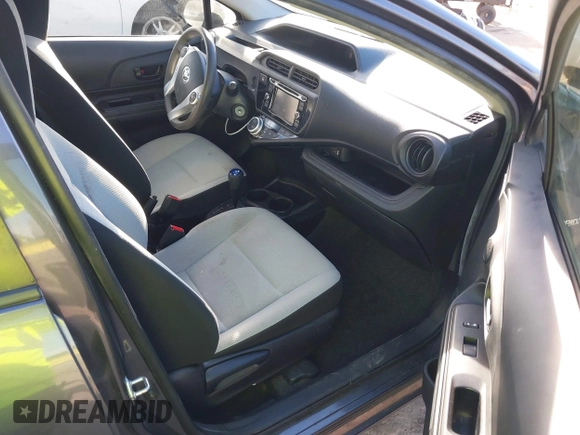 2016 Toyota Prius One with VIN JTDKDTB32G1123244, listed as a IAAI auction lot 41613487 with 81,682 mi miles and . Bid and sale history available at DreamBid. Image 5.