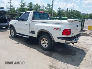 2002 Ford F-150 с VIN 2FTRF08L72CA57411, выставлен на аукционе IAAI как лот 42569215 с пробегом 95 881 миль миль и . История ставок и продаж доступна на DreamBid. Изображение 3.