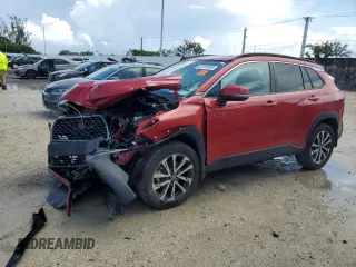 2022 Toyota Corolla Cross XLE with VIN 7MUDAAAG8NV014321, listed as a Copart auction lot 62181355 with 24,550 mi miles and Non repairable. Bid and sale history available at DreamBid. Image 1.