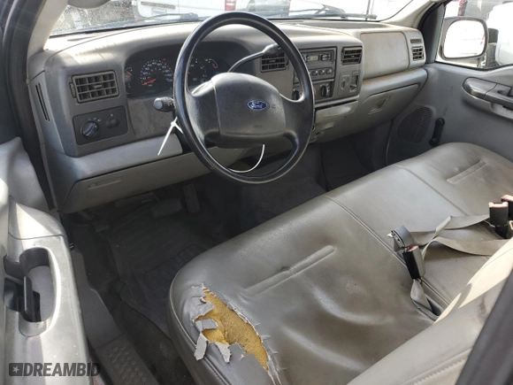 2003 Ford Super Duty F-250 XL with VIN 1FTNF20LX3EB80038, listed as a Copart auction lot 45742785 with 980,885 mi miles and Clean Title. Bid and sale history available at carsss.com. Image 8.