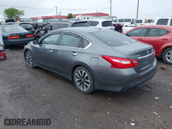 2017 Nissan Altima SV with VIN 1N4AL3APXHC256798, listed as a IAAI auction lot 42128003 with 137,249 mi miles and . Bid and sale history available at carsss.com. Image 3.