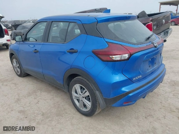 2024 Nissan Kicks S with VIN 3N1CP5BV1RL579324, listed as a IAAI auction lot 41625611 with 4,951 mi miles. Bid and sale history available at carsss.com. Image 3.