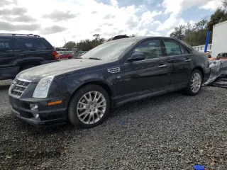 2011 Cadillac STS RWD z VIN 1G6DW6ED1B0108423, wystawiony jako Copart lot #85093174 z przebiegiem Nie podano mil oraz Szkody całkowita. Historia ofert i sprzedaży dostępna na DreamBid. Obrazek 1.