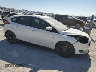 2015 Ford Focus SE with VIN 1FADP3K21FL233024, listed as a Copart auction lot 48570685 with 183,307 mi miles and Salvage Title. Bid and sale history available at carsss.com. Image 4.