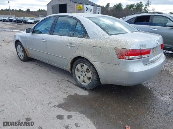 2007 Hyundai Sonata GLS with VIN 5NPET46C67H228846, listed as a IAAI auction lot 41981585 with 249,188 mi miles. Bid and sale history available at carsss.com. Image 3.