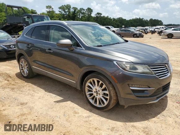 2017 Lincoln MKC Reserve with VIN 5LMCJ3C96HUL27604, listed as a Copart auction lot 58562805 with 90,279 mi miles and Salvage title. Bid and sale history available at DreamBid. Image 4.