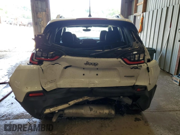 2019 Jeep Cherokee Latitude Plus with VIN 1C4PJLLB9KD247457, listed as a Copart auction lot 59538825 with 91,801 mi miles and Salvage title. Bid and sale history available at DreamBid. Image 6.