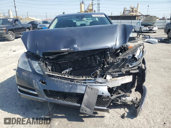 2011 Mercedes-Benz E 350 Luxury z VIN WDDHF8HB5BA348854, wystawiony jako Copart lot #52397265 z przebiegiem 102 908 mil mil oraz Szkoda całkowita • Salvage title. Historia ofert i sprzedaży dostępna na DreamBid. Obrazek 5.