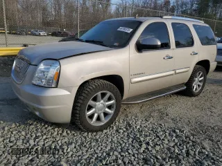 2008 GMC Yukon Denali z VIN 1GKFK63828J227662, wystawiony jako Copart lot #49750375 z przebiegiem 21 720 mil mil oraz Szkody całkowita. Historia ofert i sprzedaży dostępna na DreamBid. Obrazek 1.