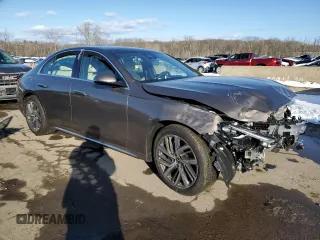 2025 Mercedes-Benz E 350 with VIN W1KLF4HBXSA092469, listed as a Copart auction lot 42213965 with Not Provided miles and Salvage Title. Bid and sale history available at DreamBid. Image 4.