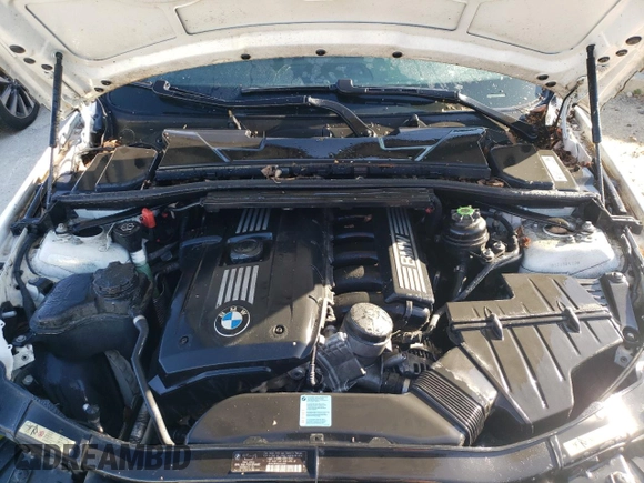 2009 BMW 3 Series 328i with VIN WBAWB33549P138008, listed as a Copart auction lot 56818884 with 147,890 mi miles and Non Repairable. Bid and sale history available at carsss.com. Image 11.