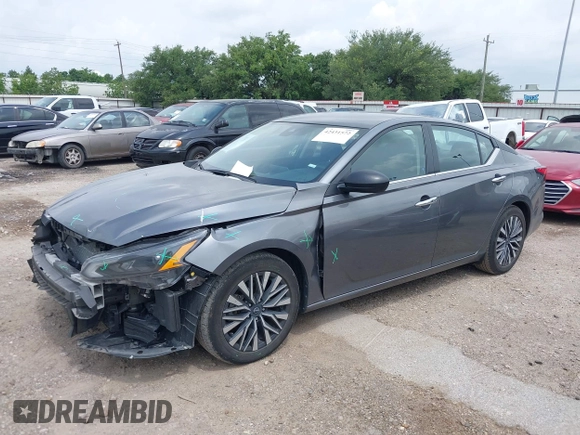 2024 Nissan Altima SV with VIN 1N4BL4DV2RN313022, listed as a IAAI auction lot 42431572 with 40,410 mi miles and . Bid and sale history available at DreamBid. Image 19.