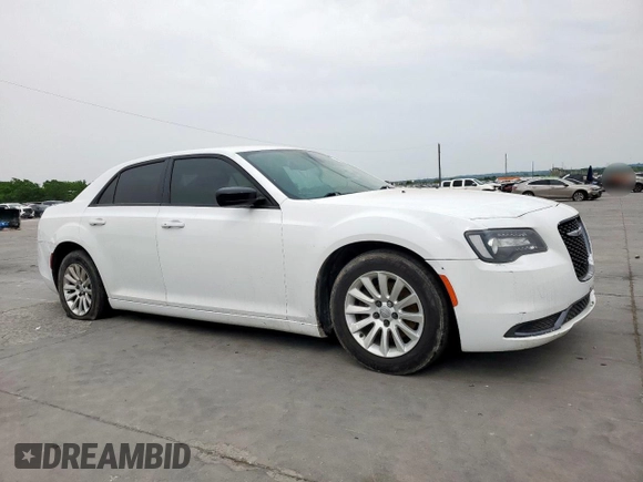 2018 Chrysler 300 Touring with VIN 2C3CCAAG9JH274899, listed as a Copart auction lot 53929305 with 160,117 mi miles and Clean Title. Bid and sale history available at carsss.com. Image 4.