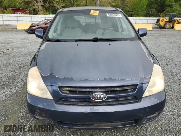 2006 Kia Sedona LX with VIN KNDMB233666045365, listed as a Copart auction lot 52853325 with 171,091 mi miles and Salvage Title. Bid and sale history available at carsss.com. Image 5.