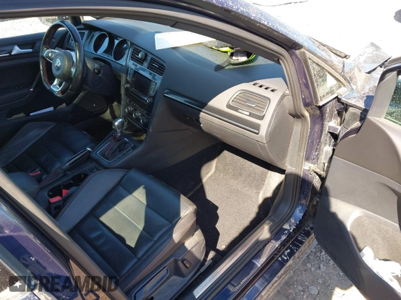 2015 Volkswagen GTI S z VIN 3VW4T7AU6FM014622, wystawiony jako IAAI lot #41838620 z przebiegiem 130 843 mil mil oraz . Historia ofert i sprzedaży dostępna na DreamBid. Obrazek 5.