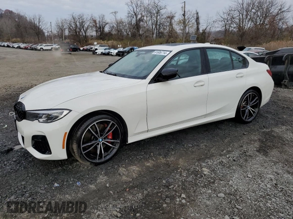 2022 BMW 3 Series M340i xDrive with VIN 3MW5U9J03N8C75434, listed as a Copart auction lot 81806714 with 20,337 mi miles and Clean Title. Bid and sale history available at carsss.com. Image 1.
