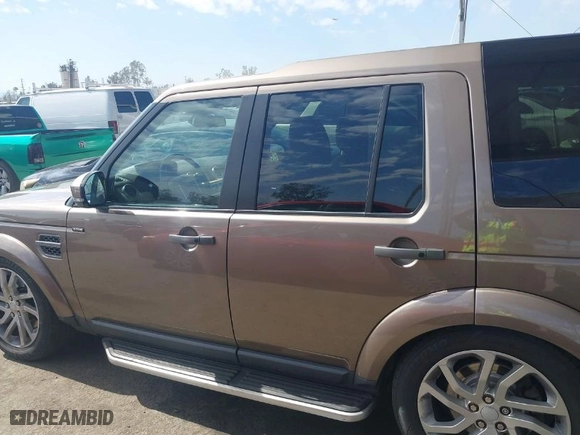 2016 Land Rover LR4 HSE with VIN SALAG2V67GA794744, listed as a IAAI auction lot 41702179 with NaN miles. Bid and sale history available at carsss.com. Image 14.