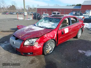 2008 Mercury Milan Premier with VIN 3MEHM081X8R666183, listed as a IAAI auction lot 41347333 with 1 mi miles. Bid and sale history available at carsss.com. Image 2.