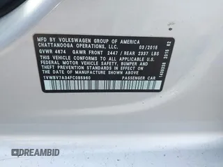 2015 Volkswagen Passat SE z VIN 1VWBV7A34FC085960, wystawiony jako IAAI lot #41464038 z przebiegiem 85 312 mil mil oraz . Historia ofert i sprzedaży dostępna na DreamBid. Obrazek 9.