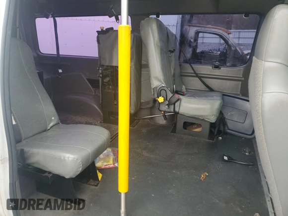 2014 Ford Econoline Cargo Commercial with VIN 1FTNE1EL0EDA86524, listed as a Copart auction lot 84254944 with 82,593 mi miles and Salvage Title. Bid and sale history available at carsss.com. Image 6.