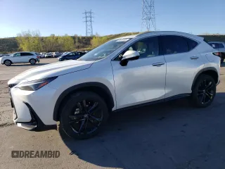 2024 Lexus NX 450h+ Luxury z VIN JTJHKCFZXR2019982, wystawiony jako Copart lot #54672735 z przebiegiem 11 147 mil mil oraz Szkoda całkowita • Salvage title. Historia ofert i sprzedaży dostępna na DreamBid. Obrazek 1.