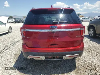 2017 Ford Explorer XLT z VIN 1FM5K8D88HGC22380, wystawiony jako Copart lot #62756845 z przebiegiem 93 811 mil mil oraz Szkoda całkowita • Salvage title. Historia ofert i sprzedaży dostępna na DreamBid. Obrazek 6.