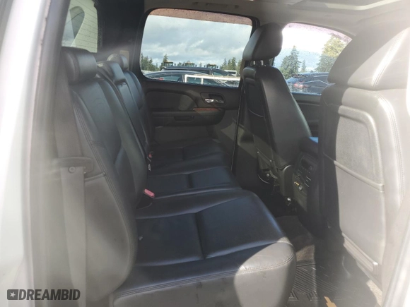 2009 Chevrolet Avalanche LTZ with VIN 3GNFK32099G200488, listed as a Copart auction lot 52306305 with 219,164 mi miles and Salvage Title. Bid and sale history available at carsss.com. Image 10.
