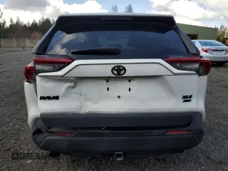 2020 Toyota RAV4 XLE with VIN 2T3P1RFV0LC099665, listed as a Copart auction lot 51187755 with 86,198 mi miles and Salvage Title. Bid and sale history available at DreamBid. Image 6.