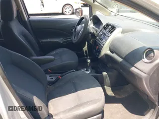 2015 Nissan Note S Plus with VIN 3N1CE2CP0FL408824, listed as a IAAI auction lot 42422052 with 232,119 mi miles and . Bid and sale history available at DreamBid. Image 5.