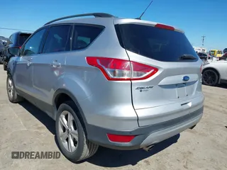 2016 Ford Escape SE with VIN 1FMCU0G96GUA99637, listed as a IAAI auction lot 41851586 with 61,143 mi miles. Bid and sale history available at carsss.com. Image 3.