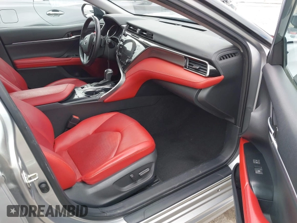 2020 Toyota Camry XSE with VIN 4T1K61AK1LU318098, listed as a IAAI auction lot 42197271 with 64,118 mi miles and . Bid and sale history available at DreamBid. Image 5.