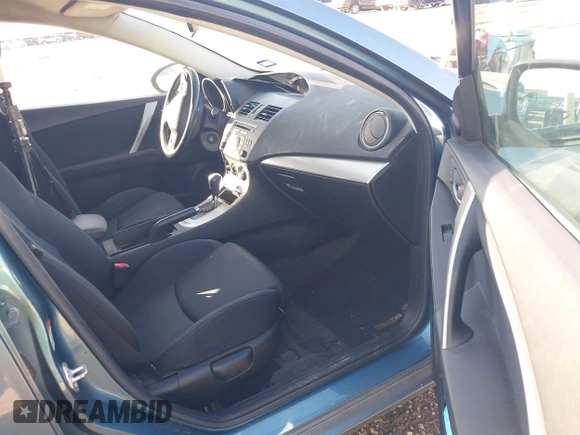 2010 Mazda 3 S Sport with VIN JM1BL1H6XA1249688, listed as a IAAI auction lot 41480108 with 111,384 mi miles and . Bid and sale history available at DreamBid. Image 5.