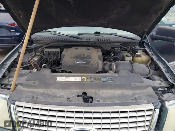 2004 Ford Expedition Special Service z VIN 1FMRU15W14LA15489, wystawiony jako IAAI lot #41795988 z przebiegiem 203 691 mil mil oraz . Historia ofert i sprzedaży dostępna na DreamBid. Obrazek 10.
