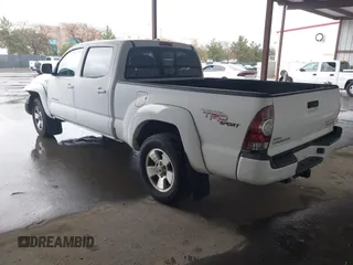 2010 Toyota Tacoma PreRunner with VIN 3TMKU4HN6AM026668, listed as a IAAI auction lot 41786901 with 267,485 mi miles and . Bid and sale history available at DreamBid. Image 3.