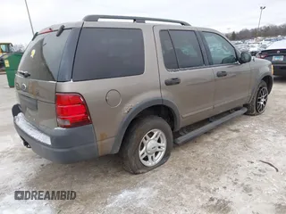 2003 Ford Explorer XLS z VIN 1FMZU72K03UA75695, wystawiony jako IAAI lot #41250087 z przebiegiem 134 795 mil mil oraz . Historia ofert i sprzedaży dostępna na DreamBid. Obrazek 4.