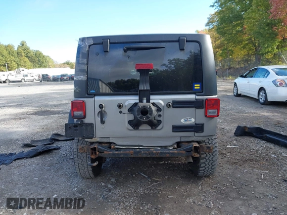 2016 Jeep Wrangler Unlimited Sport with VIN 1C4BJWDG2GL281985, listed as a IAAI auction lot 40518617 with 105,415 mi miles and . Bid and sale history available at DreamBid. Image 16.