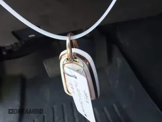 2016 Cadillac Escalade Platinum z VIN 1GYS4DKJ6GR290318, wystawiony jako IAAI lot #40090625 z przebiegiem Nie podano mil oraz . Historia ofert i sprzedaży dostępna na DreamBid. Obrazek 11.