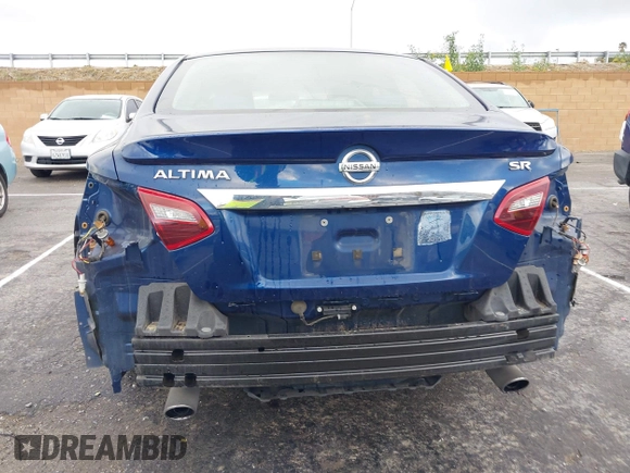 2017 Nissan Altima SV with VIN 1N4AL3AP4HC109442, listed as a IAAI auction lot 41728568 with 215,092 mi miles and . Bid and sale history available at DreamBid. Image 18.