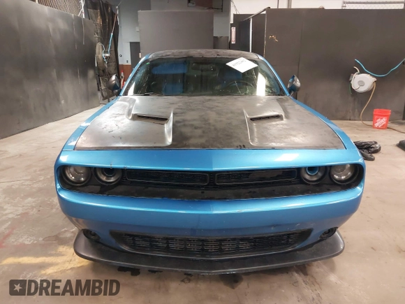2016 Dodge Challenger R/T Scat Pack with VIN 2C3CDZFJ8GH279312, listed as a IAAI auction lot 41922402 with 21,168 mi miles and . Bid and sale history available at DreamBid. Image 12.