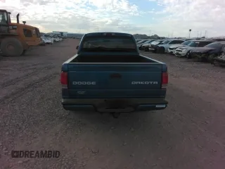 2003 Dodge Dakota Sport with VIN 1D7HL38N53S307805, listed as a Copart auction lot 86829114 with 193,521 mi miles and Clean Title. Bid and sale history available at carsss.com. Image 6.