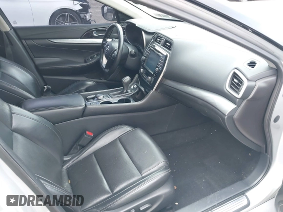 2016 Nissan Maxima SV with VIN 1N4AA6AP6GC416407, listed as a IAAI auction lot 41227003 with 125,781 mi miles and . Bid and sale history available at DreamBid. Image 5.